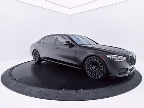 Used 2023 Mercedes-Benz Maybach S 580 4MATIC image 16