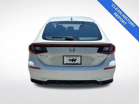 Used 2025 Honda Civic Sport image 4