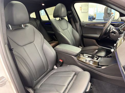 Used 2020 BMW X4 M40i w/ Premium Package image 32