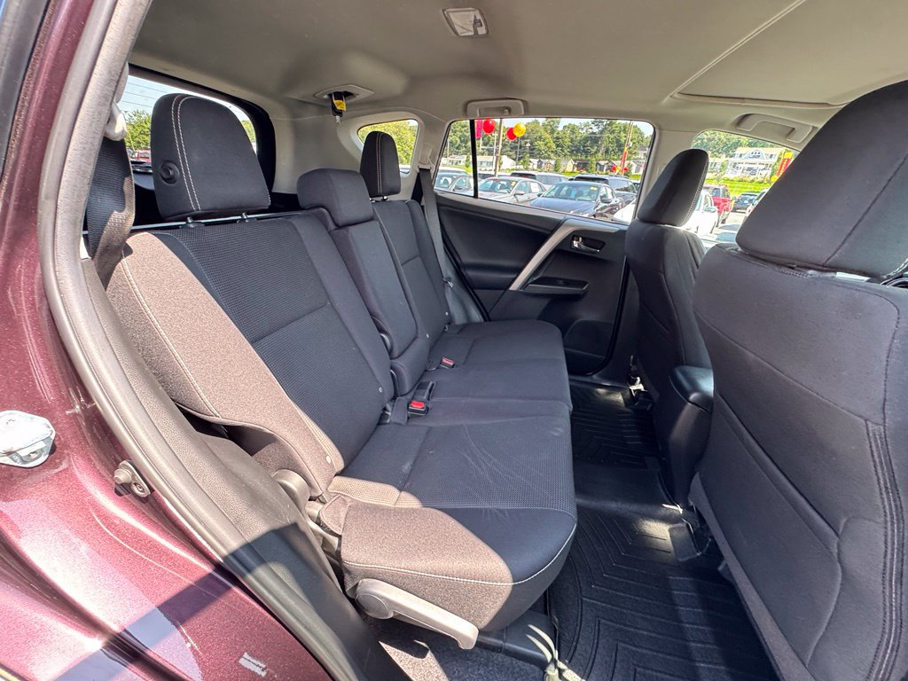 Used 2018 Toyota RAV4 XLE w/ Plus Extra Value Package AWD/4WD image 23