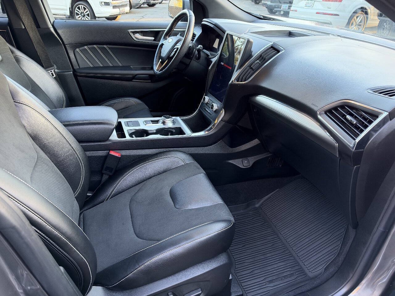Used 2022 Ford Edge ST AWD/4WD image 13