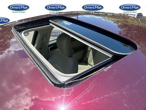 Used 2018 Ford Fusion SE w/ Fusion SE Technology Package FWD image 24