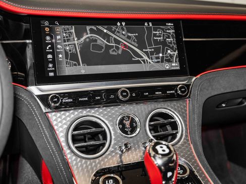 Used 2024 Bentley Continental GT Speed image 26