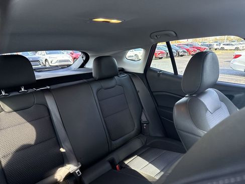 Certified 2024 Chevrolet Trax LT w/ Driver Confidence Package image 14