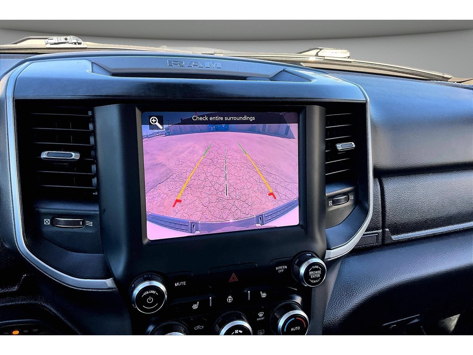 Used 2020 RAM 1500 Big Horn AWD/4WD image 27