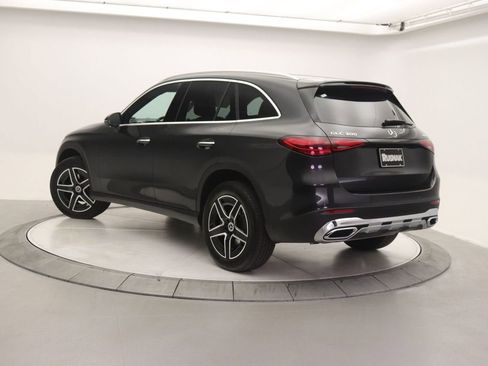 New 2026 Mercedes-Benz GLC 300 4MATIC image 2