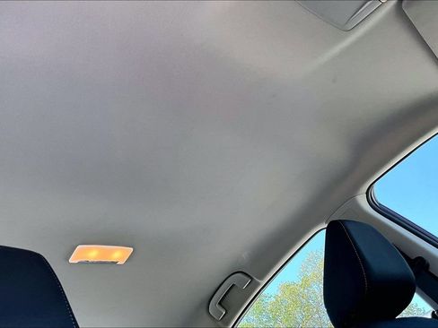 Used 2025 Nissan Altima 2.5 SV image 20