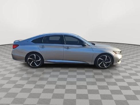 Used 2022 Honda Accord Sport image 9