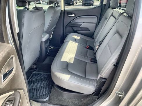 Used 2015 Chevrolet Colorado LT w/ Luxury Package AWD/4WD image 21