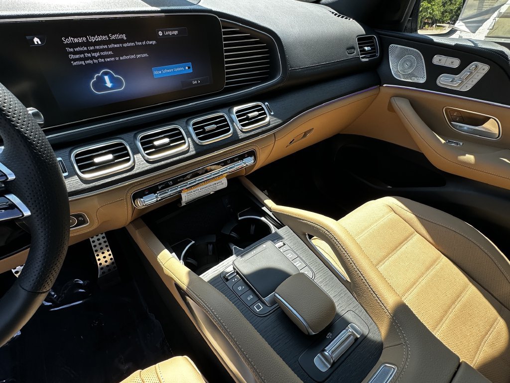 New 2026 Mercedes-Benz GLS 450 4MATIC image 31