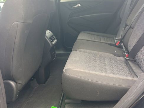 Used 2024 Chevrolet Equinox LT FWD image 11