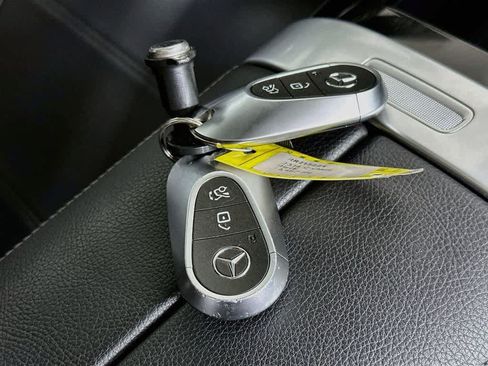 Used 2024 Mercedes-Benz C 300 Sedan image 20
