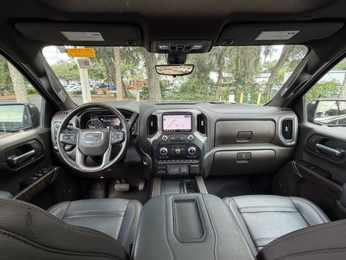 Used 2020 GMC Sierra 1500 Denali w/ Denali Ultimate Package AWD/4WD image 36