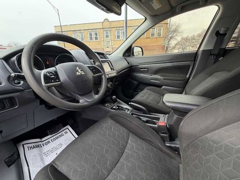 Used 2023 Mitsubishi Outlander Sport ES image 13