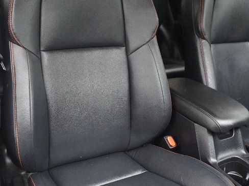 Used 2017 Toyota RAV4 SE AWD/4WD image 9