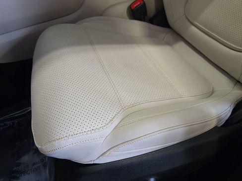 Certified 2023 Mercedes-Benz GLC 300 GLC 300 image 32