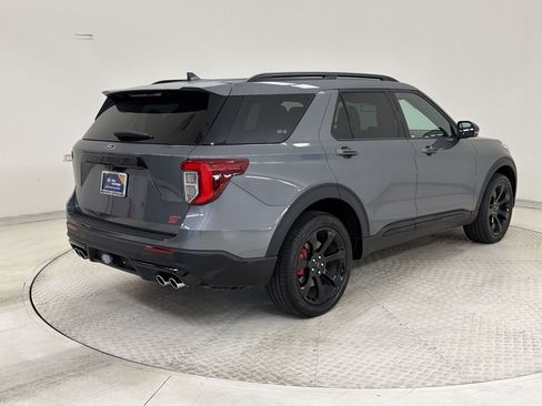 Used 2023 Ford Explorer ST w/ Equipment Group 401A AWD/4WD image 9