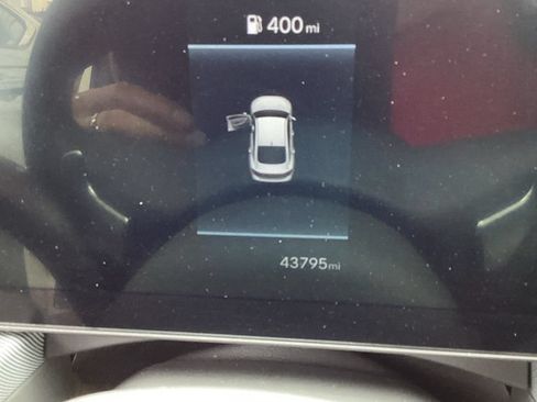 Used 2025 Hyundai Sonata SEL FWD image 9
