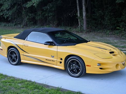 Used 2002 Pontiac Firebird Trans Am RWD image 35