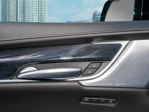 Used 2025 Cadillac XT5 Premium Luxury image 28