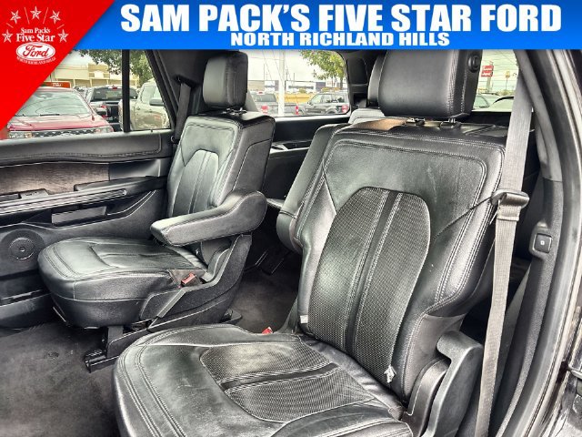 Used 2019 Ford Expedition Limited w/ Equipment Group 301A RWD image 32