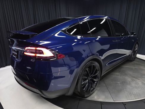 Used 2018 Tesla Model X 100D image 57