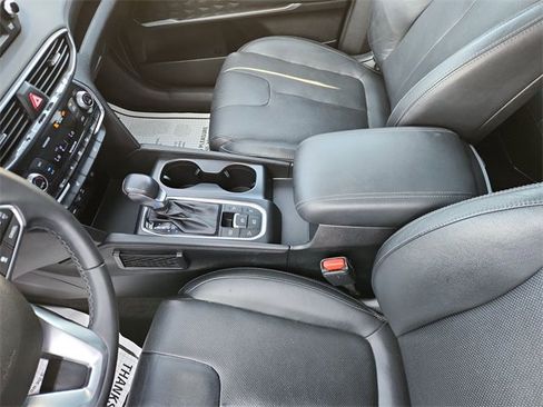 Used 2019 Hyundai Santa Fe Limited image 20