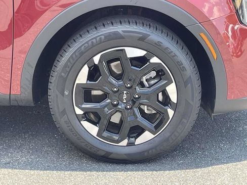 Used 2025 Kia Sorento S w/ Panoramic Sunroof Package FWD image 10