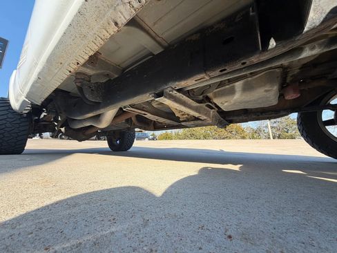 Used 2005 Chevrolet Silverado 2500 LS w/ Heavy-Duty Power Package image 74