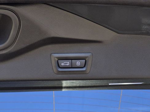 Certified 2026 BMW X5 sDrive40i w/ M Sport Package image 9