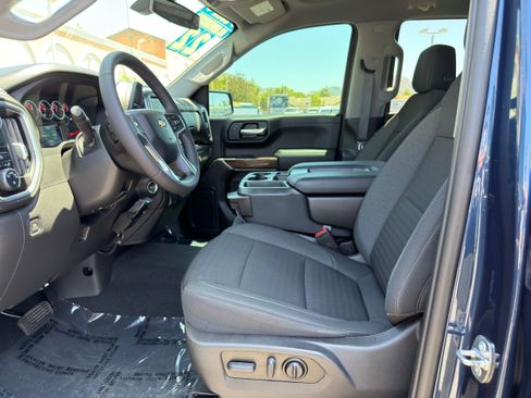 Used 2022 Chevrolet Silverado 1500 LT RWD image 23