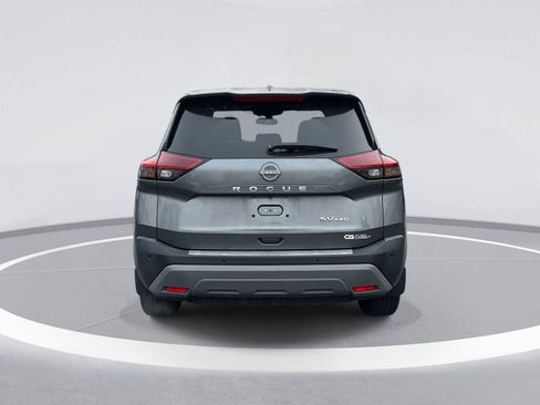Used 2022 Nissan Rogue SV image 6
