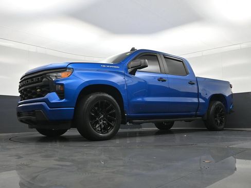Used 2022 Chevrolet Silverado 1500 Custom RWD image 19