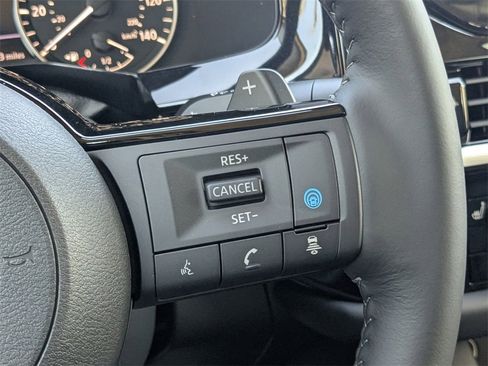 New 2025 Nissan Pathfinder SL image 26