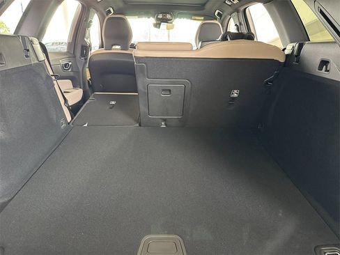 New 2026 Volvo XC60 B5 Plus w/ Protection Package Premier image 14