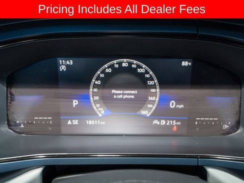 Used 2022 Volkswagen Taos SE FWD image 17