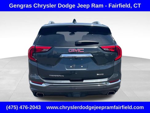 Used 2019 GMC Terrain Denali w/ Advanced Safety Package AWD/4WD image 5