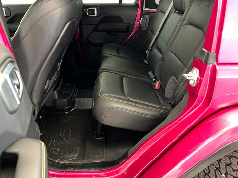 Used 2024 Jeep Wrangler Unlimited Rubicon 392 image 21