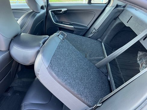 Used 2018 Volvo S60 T5 Dynamic w/ Protection Package image 30