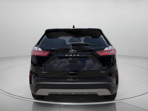 Used 2023 Ford Edge SEL w/ Convenience Package AWD/4WD image 4