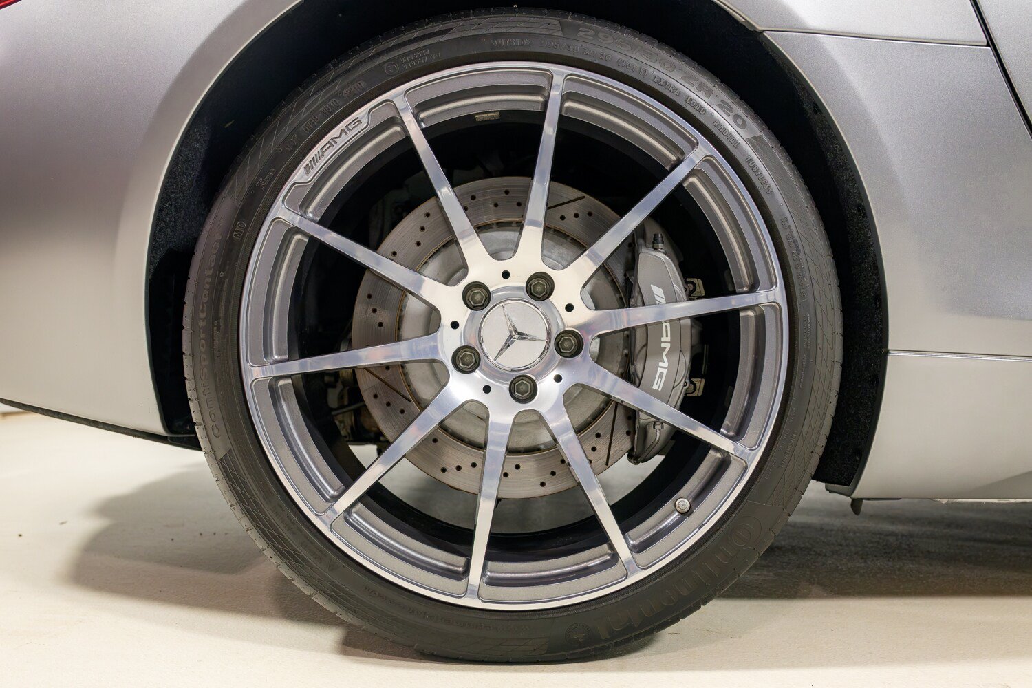 Used 2011 Mercedes-Benz SLS AMG Coupe image 13