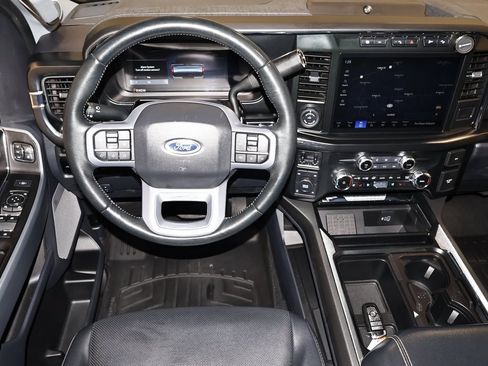 Used 2023 Ford F250 Lariat w/ Lariat Ultimate Package image 23