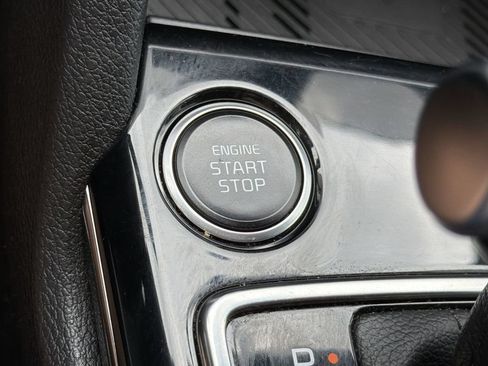 Used 2023 Kia Sportage EX FWD image 19