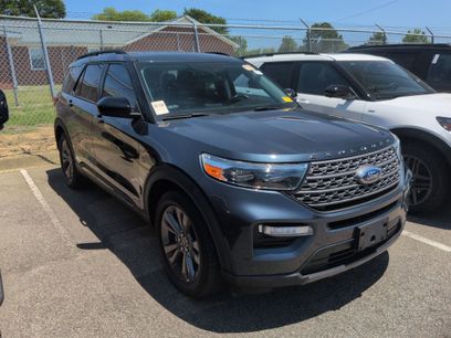 Used 2022 Ford Explorer XLT w/ Equipment Group 202A