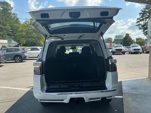 Used 2021 Toyota 4Runner Limited RWD image 3