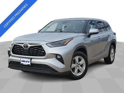 Used 2024 Toyota Highlander LE