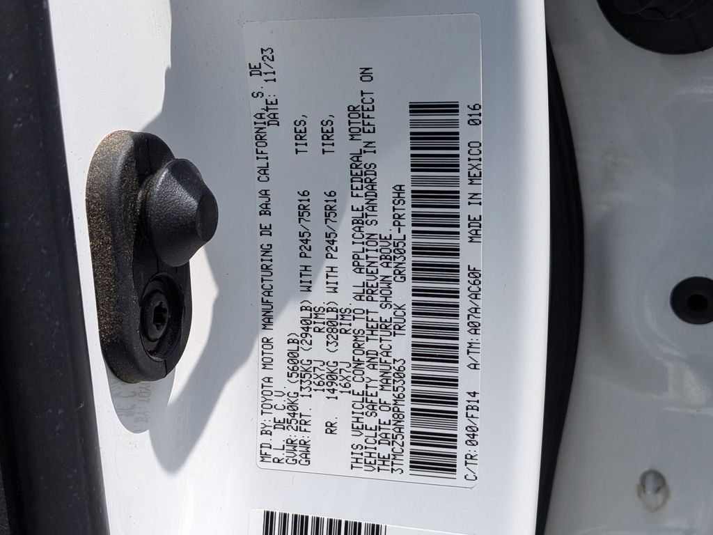 Used 2023 Toyota Tacoma SR AWD/4WD image 31