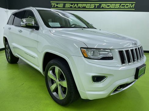 Used 2015 Jeep Grand Cherokee Overland w/ Advanced Technology Group image 2