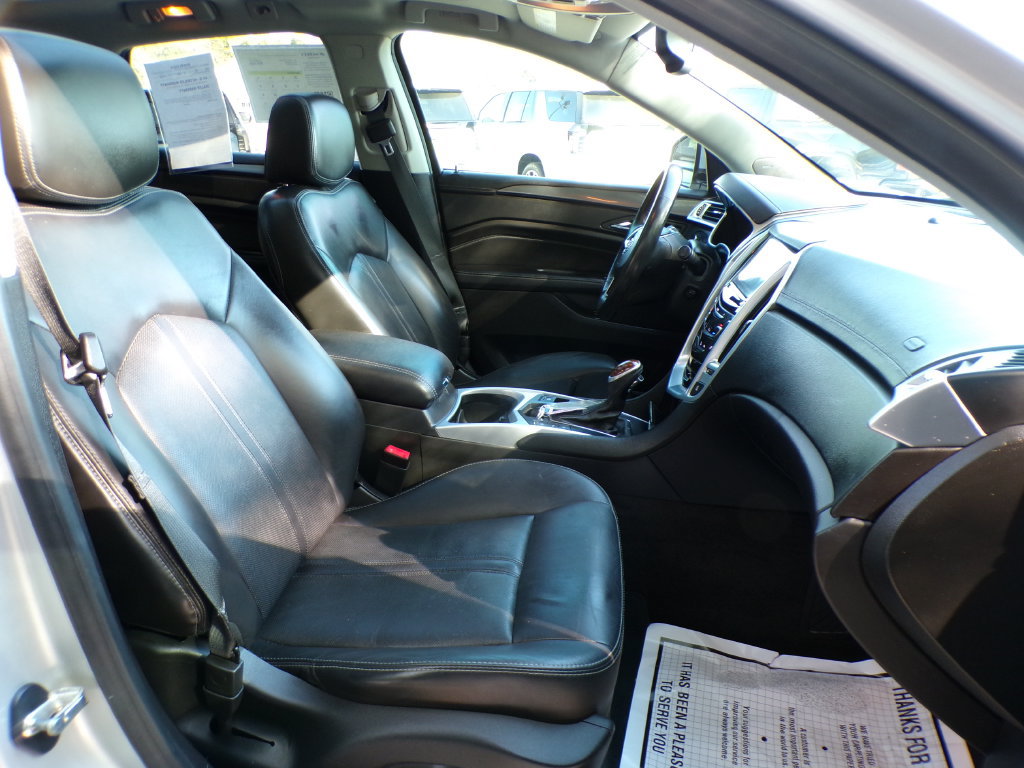 Used 2016 Cadillac SRX Performance w/ Midnight Edition Package AWD/4WD image 15