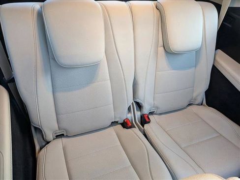 Used 2023 Mercedes-Benz GLS 450 4MATIC w/ AMG Line Exterior image 17